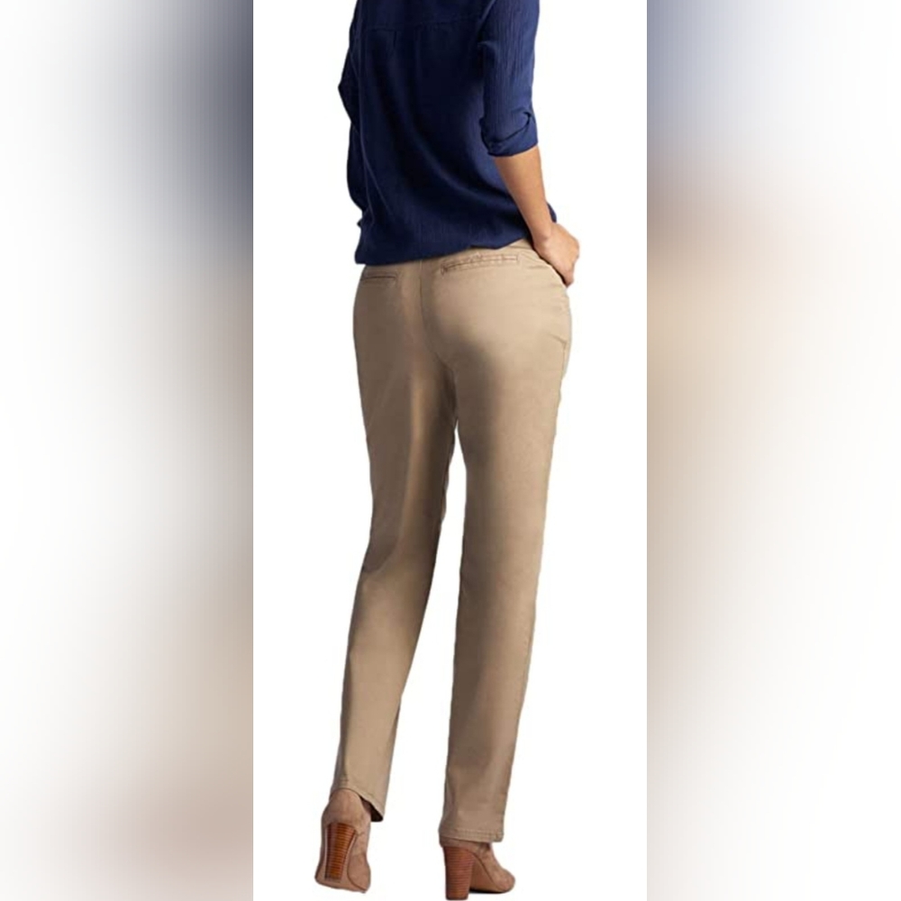 NWT Lee Relaxed Fit Straight Leg pants - Picture 2 of 5